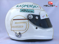 Sebastian Vettel 2018 ll Replica Helmet / Ferrari F1