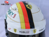 Sebastian Vettel 2018 ll Replica Helmet / Ferrari F1